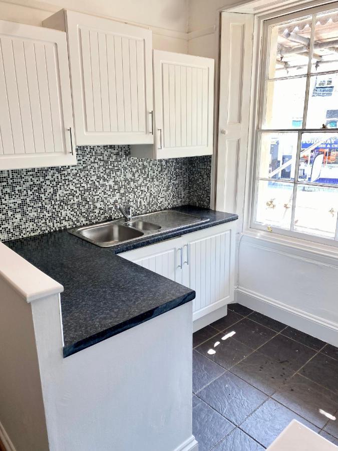 Torquay, 2 Bedrooms, Sleep 6, Free Parking, Torbay Exterior photo